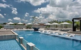 Clark Marriott Hotel